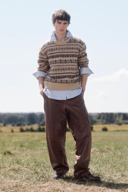 LIMITED EDITION GEOMETRIC JACQUARD SWEATER