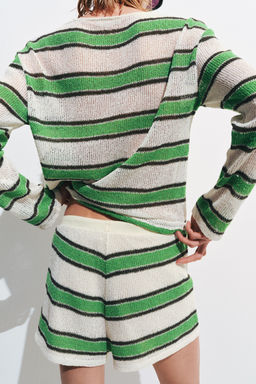 CAMISETA R?STICA CUELLO PANADERO / Raya verde