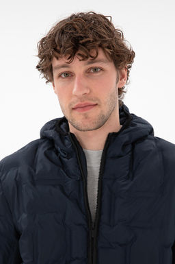 Мужское темно-синее пальто Неожиданная скидка в корзине