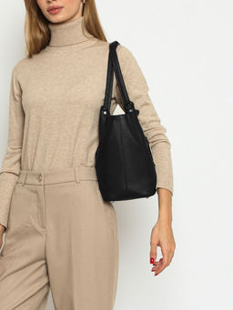 Женская кожаная сумка Richet 2535LN 811 Черный