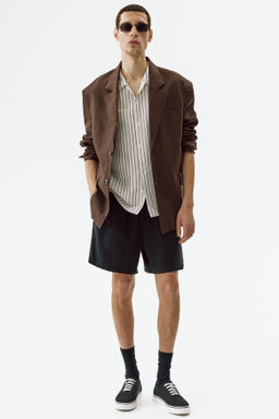 Pantal?n corto en mezcla de lino Relaxed Fit - H&m фото 10
