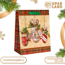 Пакет подарочный новогодний ламинированный Варежки,18?23?10 см