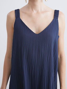 V Yaka Dokulu Elbise