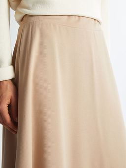 Beli Lastikli D?z A Kesim Kad?n Etek