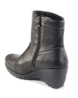 Полусапожки женские на платформе черные, кожа, молния