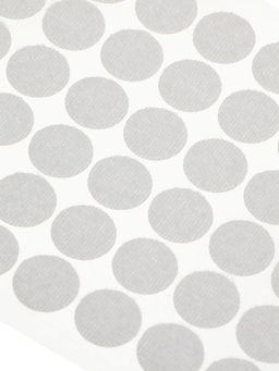 Развивающая книга с бомбошками, 133 липучки