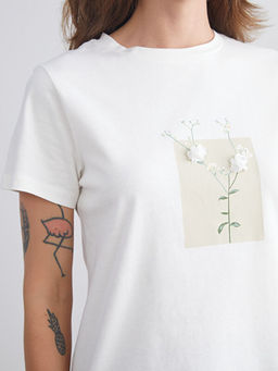 Bisiklet Yaka ?i?ekli Kad?n Ti??rt