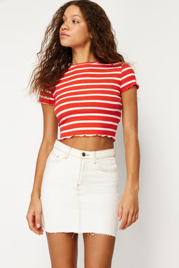 Trendyolmilla Haki Cizgili Baby Overlok Detayl? Fitted/Vucuda Oturan Crop Fitilli Orme Bluz TWOSS23BZ00506  фото 3