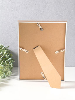 Фоторамка для фото формат А4 «Современная классика», пластик, беж и белый, 26×20.8×1.5 см