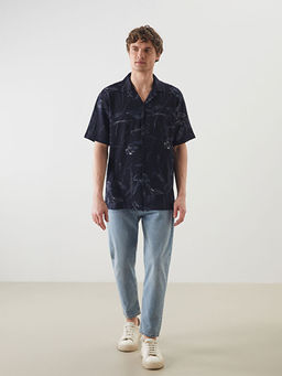 Regular Fit K?sa Kollu Desenli Erkek G?mlek