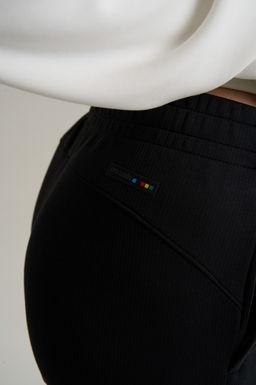 Брюки трикотажные Черный ICONIC Knit Track Pants