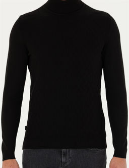 Siyah Slim Fit Bal_k__ Yaka Triko Kazak