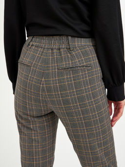 брюки женские серые в клетку - Glenfield фото 6