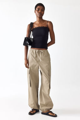 Top de tirantes finos con ribete de encaje - H&m фото 4