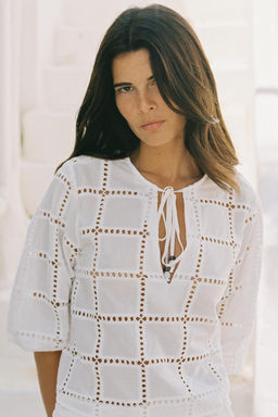 SHORT BLOUSE WITH CUTWORK EMBROIDERY - Zara фото 3