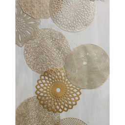 Цена за 12 шт. Салфетка сервировочная на стол Доляна Цветок, d=43 см, цвет золотой  фото 9