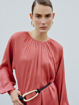 Bisiklet Yaka Dokulu Kad?n Tunik