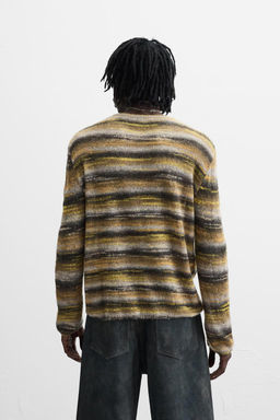 SWEATER WITH IRREGULAR STRIPES - Zara фото 3