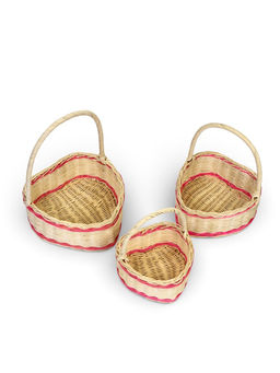 Корзина плетёная, в форме сердечка, набор 3 шт., лоза, кукуруза, с розовой полоской