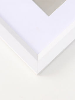 Фоторамка для фото 21×30 см, с паспарту (15×20 см), Anna, МДФ, белый (пластиковый экран)