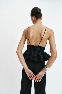 TOP HALTER PEPLUM / Negro