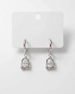 Стильные серьги