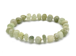 Браслет из граната (гроссуляра) галтовка 8-10мм Радуга камня