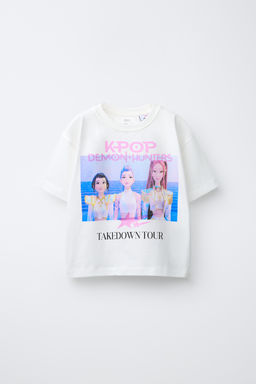 CAMISETA ESTAMPADO KPOP DEMON HUNTERS NETFLIX  / Blanco