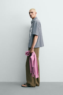 CAMISA BOXY FIT CUADROS PARCHES CONTRASTE / Azul / Blanco - Zara фото 4