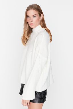 Ekru Yumusak Dokulu Basic Triko Kazak TWOAW22KZ0474