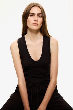 Top sin mangas en canal? - H&m фото 4