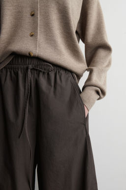 PANTAL?N BARREL LEG CON CINTURA EL?STICA - H&m фото 8