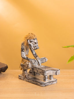 Сувенир «Абориген музыкант», 14×8×16 см, дерево