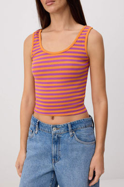 _ok Renkli _izgili Fitted Halter Yaka Standart Kol Kolsuz Fitilli Esnek _rme Atlet TWOSS26AL00045 - Trendyolmilla фото 3