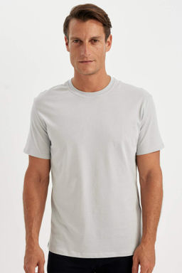 New Regular Fit Bisiklet Yaka Basic Duz K?sa Kollu Tisort - Defacto фото 32