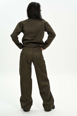 Брюки из мягкой эко замши