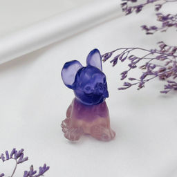 Фигурка резная "Французский бульдог" из Флюорита