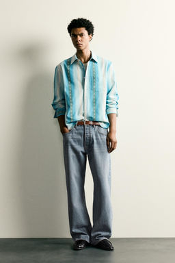 CAMISA RELAXED FIT JACQUARD RAYAS / Azules