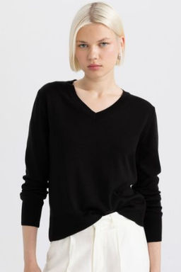 Relax Fit Yumusak Dokulu V Yaka Basic Duz Siyah Triko Kazak