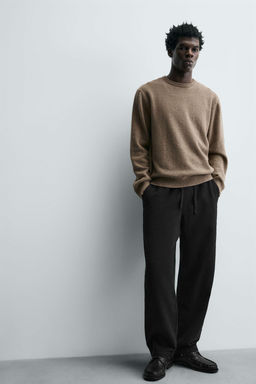 PANTAL?N RELAXED FIT ESTRUCTURA / Negro - Zara фото 5