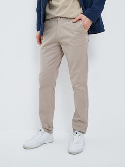 Мужские брюки зауженного кроя