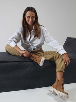 Ботинки 228.V.466be. светло-коричневый замша/Байка