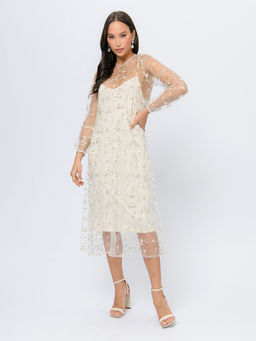 Платье бежевого цвета длины миди с цветочной вышивкой - 1001dress фото 2
