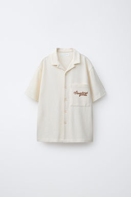 CAMISA TEXTURA TEXTO / Crudo