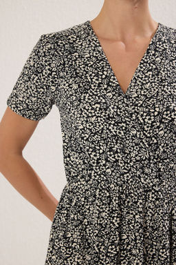 Siyah Cicekli Cicekli Kruvaze Skater/Belden Ac?lan Fitilli Esnek Orme Elbise TWOSS24EL00417 - Trendyolmilla фото 3