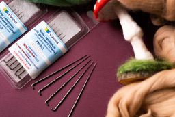 Gamma FN-012 Иглы для валяния (фелтинга) запасные в пластиковой упаковке с европодвесом 5 шт №38 средние, тип крученые треугольные