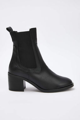 Siyah Kare Burun Kad?n 8 cm Blok Topuklu Bot TAKAW26BO00114 - Trendyolmilla фото 5