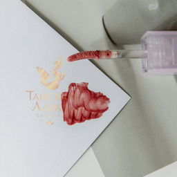 Помада 2 в 1 с Матовой и Глянцевой Текстурами Flora Moist to Matte Lip Коралловая Роза №03 
BABY BRIGHT 
3 гр  фото 2