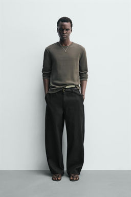 REGULAR FIT STRUCTURED T-SHIRT