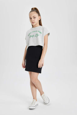 Платье на бретельках в рубчик для девочек с короткими рукавами